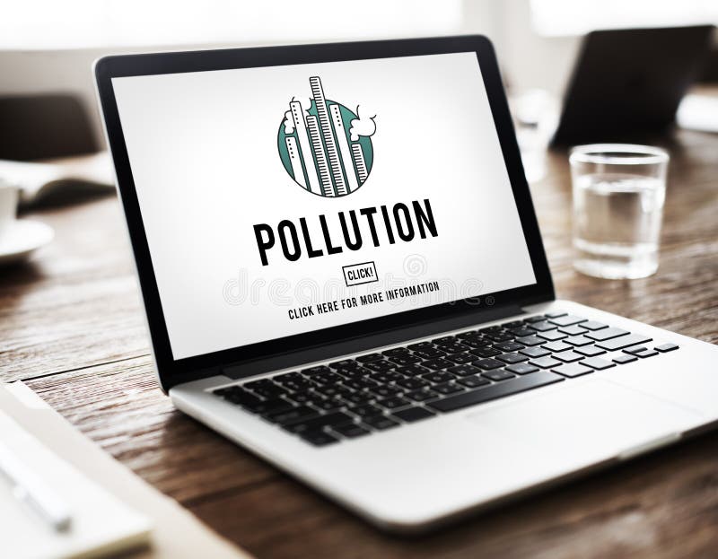 La brume de risque de brouillard d'émission de pollution polluent le concept de brouillard enfumé photos stock La brume de risque de brouillard d'émission de pollution polluent le concept de brouillard enfumé photos stock