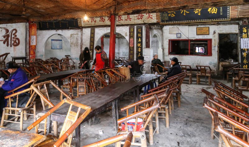 La casa da tè in città antica, Chengdu, porcellana fotografia stock libera da diritti La casa da tè in città antica, Chengdu, porcellana fotografia stock libera da diritti