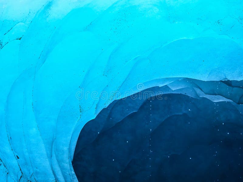 La caverna del ghiacciaio di Mer de Glace, Chamonix-Mont-Blanc, Francia immagine stock La caverna del ghiacciaio di Mer de Glace, Chamonix-Mont-Blanc, Francia immagine stock