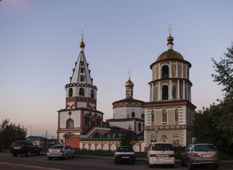 La chiesa a Irkutsk, Federazione Russa fotografie stock La chiesa a Irkutsk, Federazione Russa fotografie stock