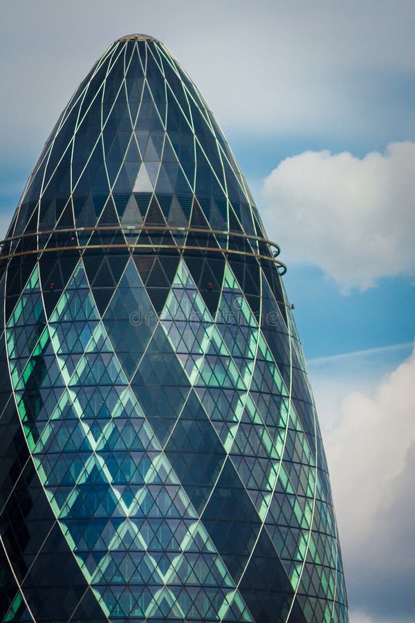 La cima di Gherkin immagine stock La cima di Gherkin immagine stock