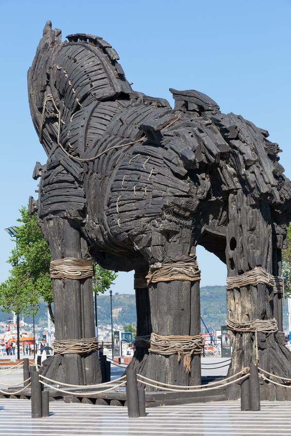 La copie du cheval en bois de troy chez Canakkale, image libre de droits La copie du cheval en bois de troy chez Canakkale, image libre de droits