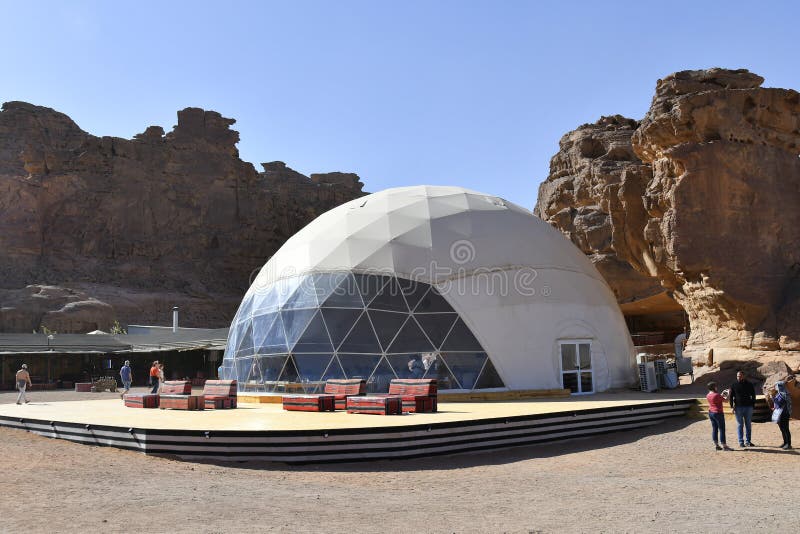 La Giordania, campo turistico in Wadi Rum immagine stock libera da diritti La Giordania, campo turistico in Wadi Rum immagine stock libera da diritti