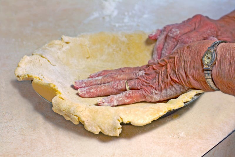 La gran gran abuela hace la corteza de empanada