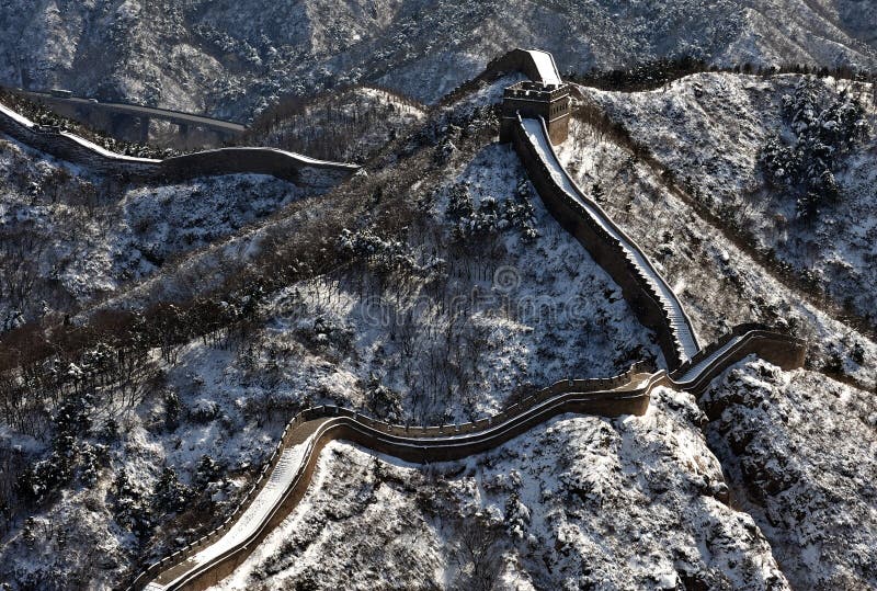La Gran Muralla en nieve del blanco puro fotografía de archivo La Gran Muralla en nieve del blanco puro fotografía de archivo