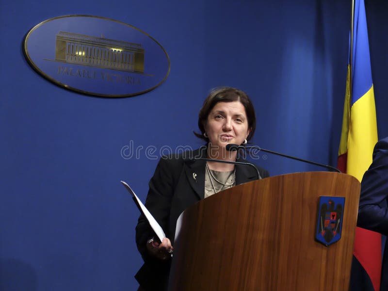 La justicia Minister Raluca Pruna de Rumania fotografía de archivo libre de regalías La justicia Minister Raluca Pruna de Rumania fotografía de archivo libre de regalías