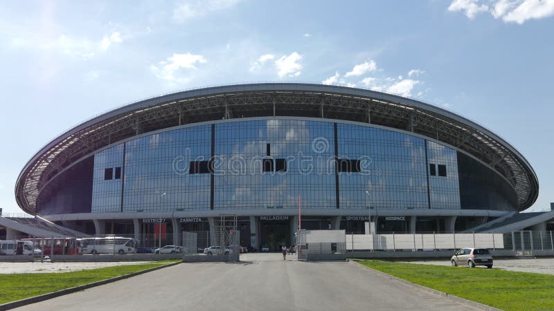 La Kazán-arena del estadio Los objetos del Universiadas en Kazán imagenes de archivo La Kazán-arena del estadio Los objetos del Universiadas en Kazán imagenes de archivo