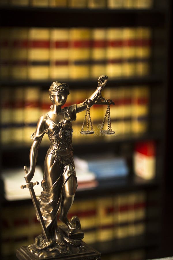 La loi espagnole de vieux livres juridiques rapporte la bibliothèque Espagne images stock La loi espagnole de vieux livres juridiques rapporte la bibliothèque Espagne images stock