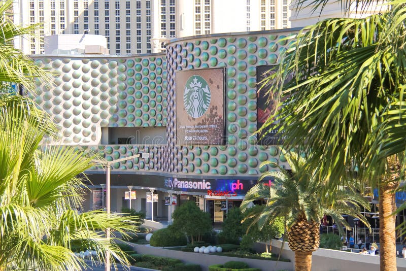 La milla del milagro hace compras en el centro turístico y el casino de Hollywood del planeta en Las foto de archivo La milla del milagro hace compras en el centro turístico y el casino de Hollywood del planeta en Las foto de archivo