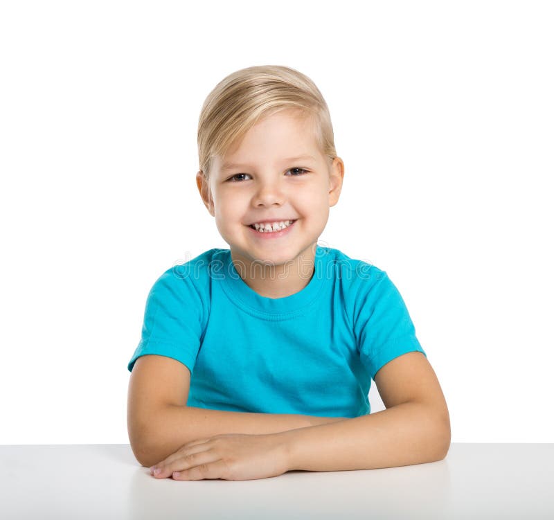 La niña feliz se sienta en un vector y una sonrisa imagen de archivo La niña feliz se sienta en un vector y una sonrisa imagen de archivo