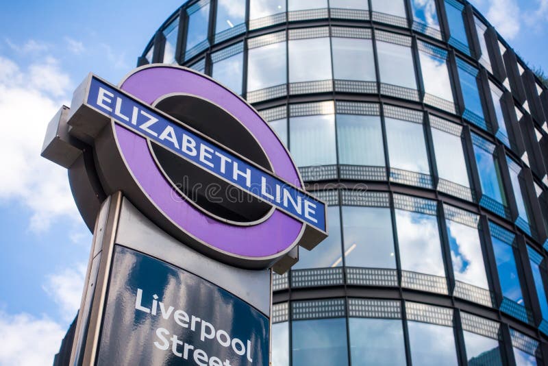 London, UK, June 2nd 2022: The new Elizabeth train line is open. The underground sign for the main outdoor entrance from Liverpool Street Station, Blomfield Street. Transport and Crossrail. London, UK, June 2nd 2022: The new Elizabeth train line is open. The underground sign for the main outdoor entrance from Liverpool Street Station, Blomfield Street. Transport and Crossrail.