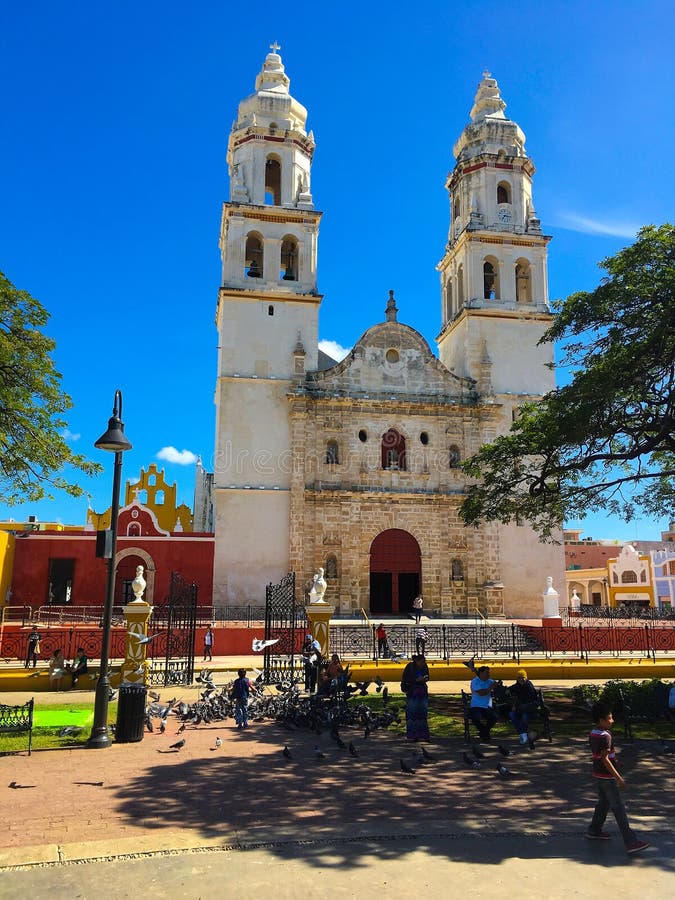 La nuestra señora de la catedral de la Inmaculada Concepción en Campeche foto de archivo libre de regalías
