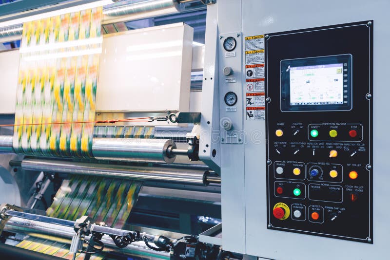 La nuova tecnologia innovativa della macchina per la stampa automatica con il pannello di controllo digitale stampa in plastica co