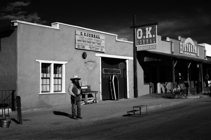 La O k Recinto per bestiame, pietra tombale, AZ fotografia stock La O k Recinto per bestiame, pietra tombale, AZ fotografia stock
