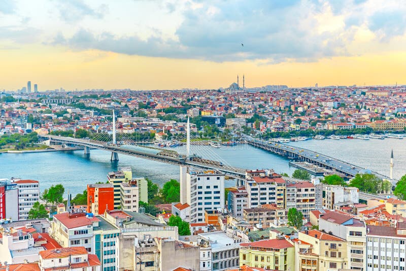 La opinión de Estambul de aboven fotografía de archivo libre de regalías La opinión de Estambul de aboven fotografía de archivo libre de regalías