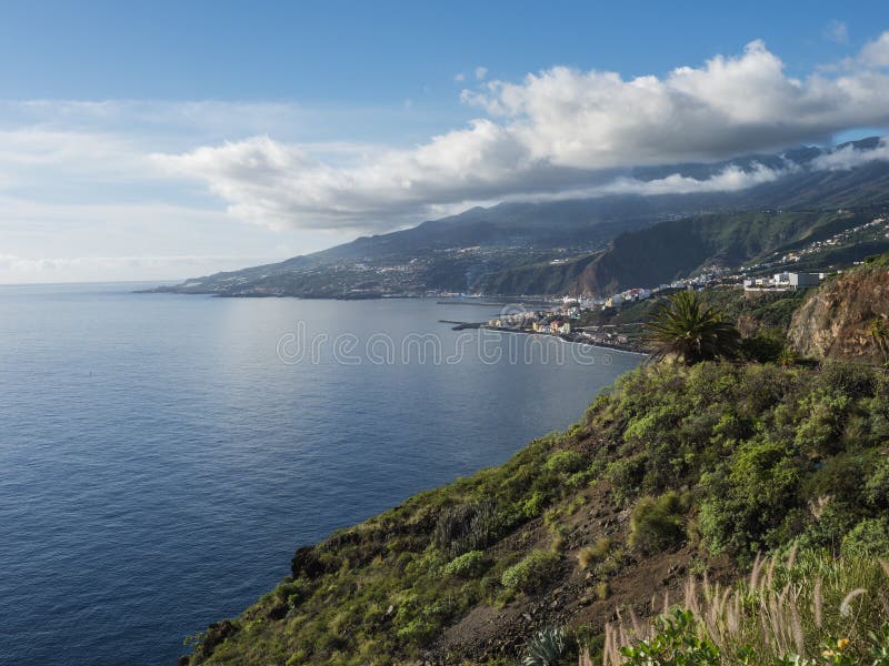 La Palma, Canary Islands, view from viewpoint Mirador de San Juanito with view on Santra Cruz de la Palma and ocean. Blue sky background stock photos La Palma, Canary Islands, view from viewpoint Mirador de San Juanito with view on Santra Cruz de la Palma and ocean. Blue sky background stock photos