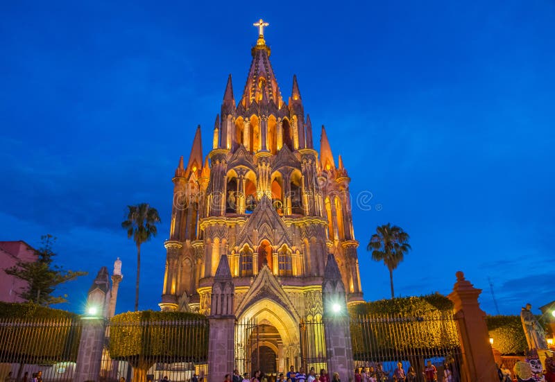 La parroquia de san miguel arcangel