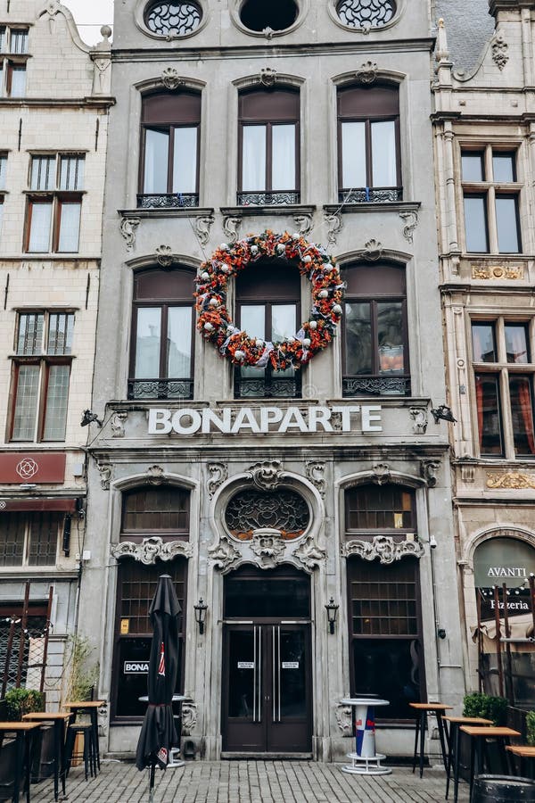La place centrale d'anvers le marché de la grote photographie stock