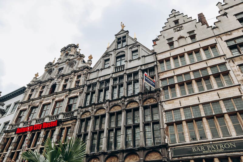 La place centrale d'anvers le marché de la grote photo stock