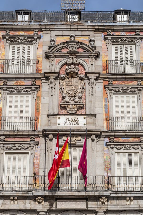 La place de maire de plaza à Madrid, Espagne. image stock La place de maire de plaza à Madrid, Espagne. image stock