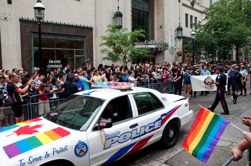 La polizia di Toronto a Toronto si vanta la parata 2009 fotografia stock libera da diritti La polizia di Toronto a Toronto si vanta la parata 2009 fotografia stock libera da diritti