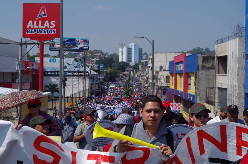 La protestation de jour de travail march Tegucigalpa le Honduras en mai 2019 5 photographie stock libre de droits La protestation de jour de travail march Tegucigalpa le Honduras en mai 2019 5 photographie stock libre de droits