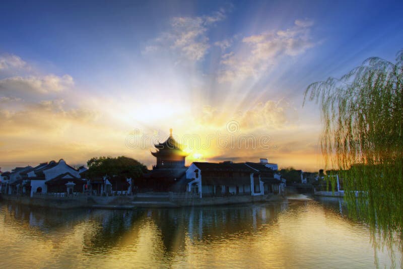 La puesta del sol mágica en Suzhou Shantang fotos de archivo libres de regalías La puesta del sol mágica en Suzhou Shantang fotos de archivo libres de regalías