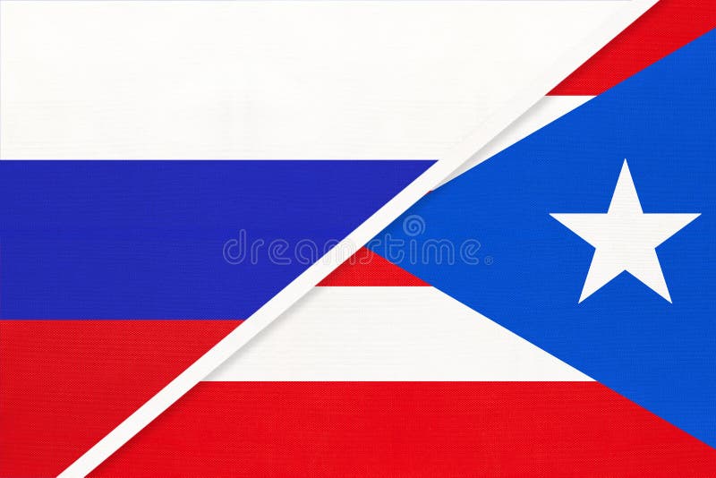 Agitant drapeau coloré de cuba et drapeau national de puerto rico