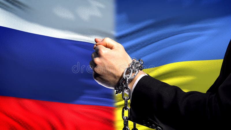 La Russie sanctionne l'Ukraine, le conflit de bras, politique ou économique enchaîné, affaires photo stock La Russie sanctionne l'Ukraine, le conflit de bras, politique ou économique enchaîné, affaires photo stock