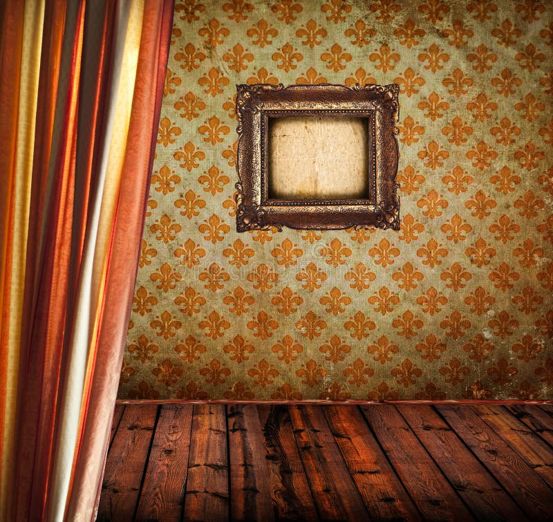 La stanza antica con il pavimento di legno della tenda e svuota la struttura dorata immagini stock La stanza antica con il pavimento di legno della tenda e svuota la struttura dorata immagini stock