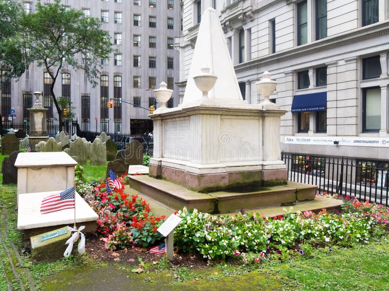 La Tombe D'Alexander Hamilton Au Cimetière D'église Trinity