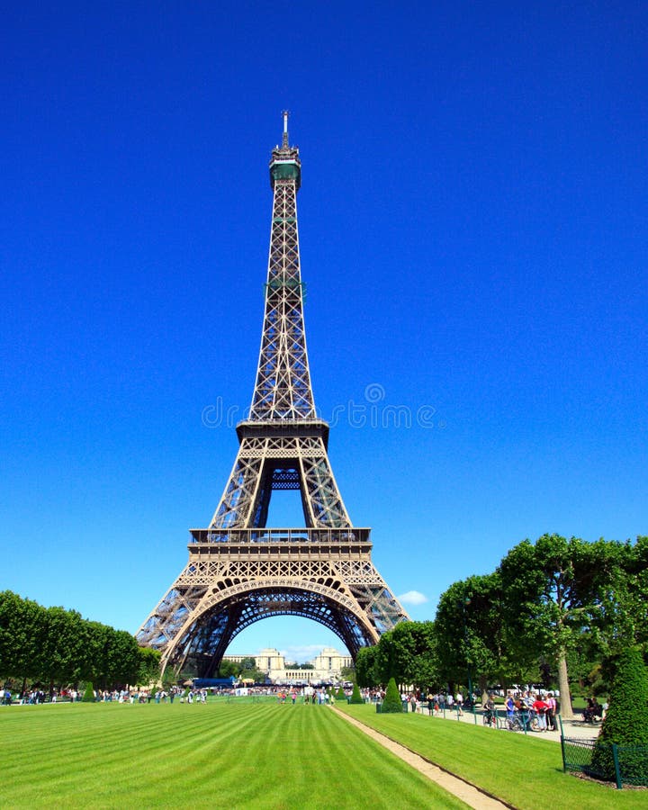 La Torre Eiffel fotografia stock editoriale. Immagine di europeo - 9954503