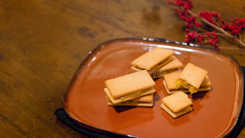 La torta de la piña es pasteles taiwaneses tradicionales famosos, pasteles chinos o torta de la luna fotos de archivo La torta de la piña es pasteles taiwaneses tradicionales famosos, pasteles chinos o torta de la luna fotos de archivo