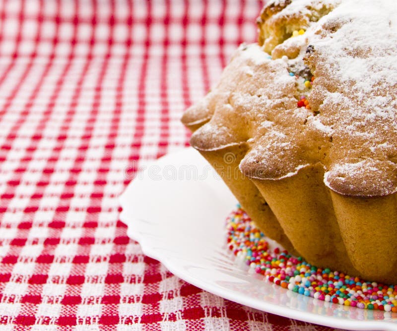 La Torta Ha Impolverato Con Lo Zucchero A Velo Fotografia Stock