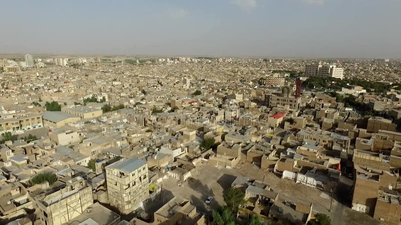 La ville historique de qom dans l'ancienne mosquée d'iran.