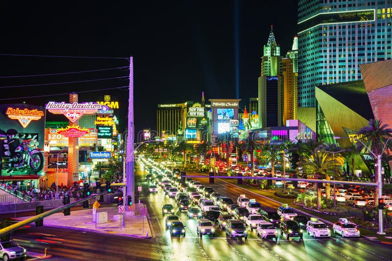 Laas Vegas boulevard i natten arkivbild Laas Vegas boulevard i natten arkivbild