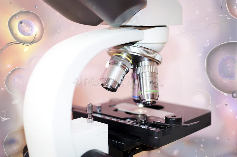 Laboratoriummicroscoop en menselijke cellen stock illustratie