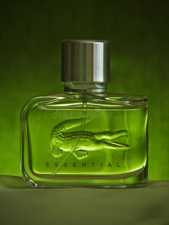lacoste green essential