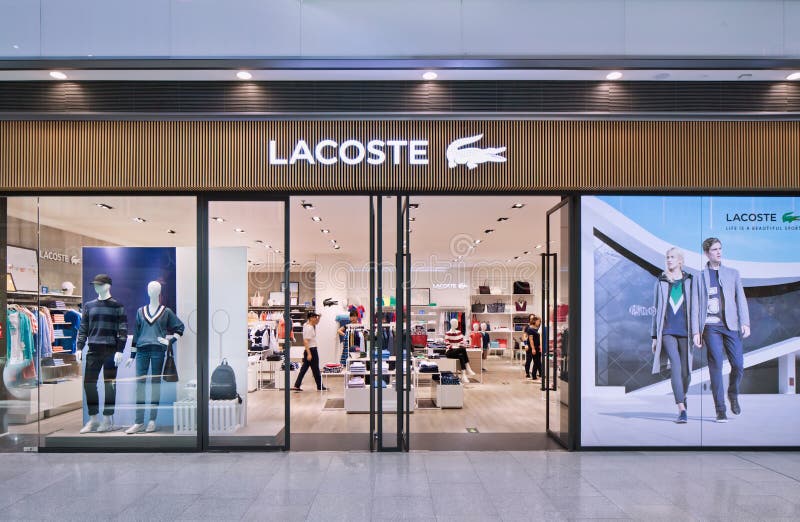 lacoste outlet paris