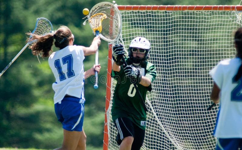 Lacrosse das meninas da High School imagens de stock royalty free Lacrosse das meninas da High School imagens de stock royalty free
