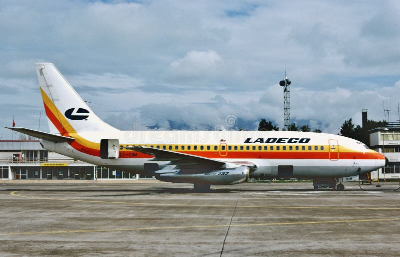 Ladeco Boeing B-737 après un vol de Mexico en 1983 images stock Ladeco Boeing B-737 après un vol de Mexico en 1983 images stock