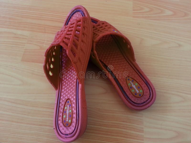 ladies chappal leather