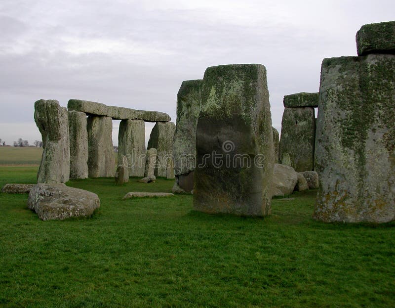 Download Lados de Stonehenge imagem de stock. Imagem de inglês, dolomite - 56573