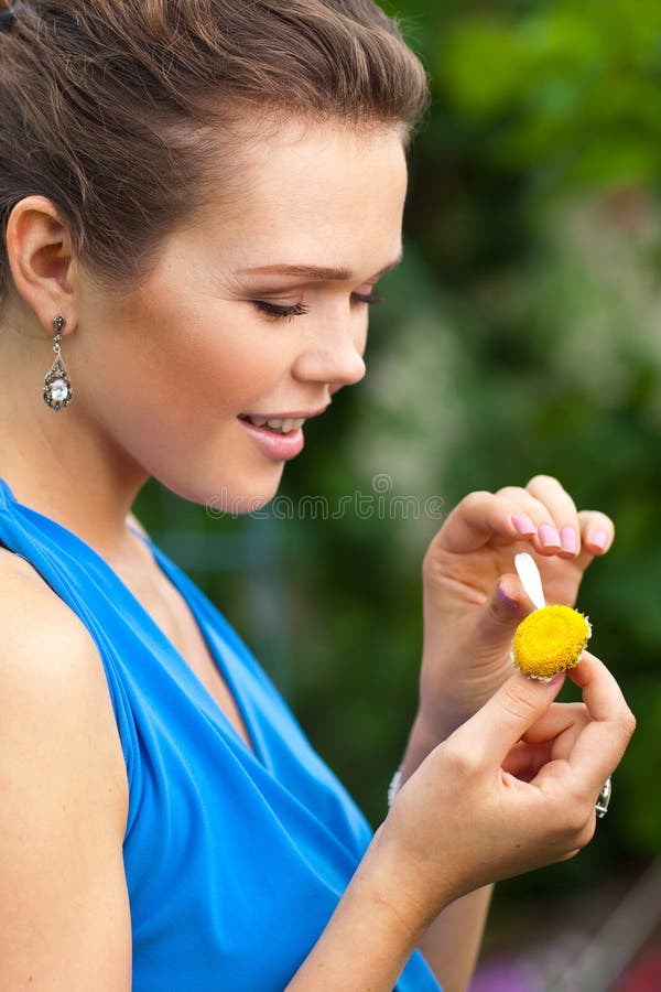 Lady with camomile