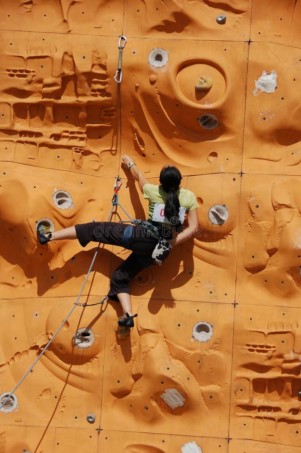 Lady Rock Climber2