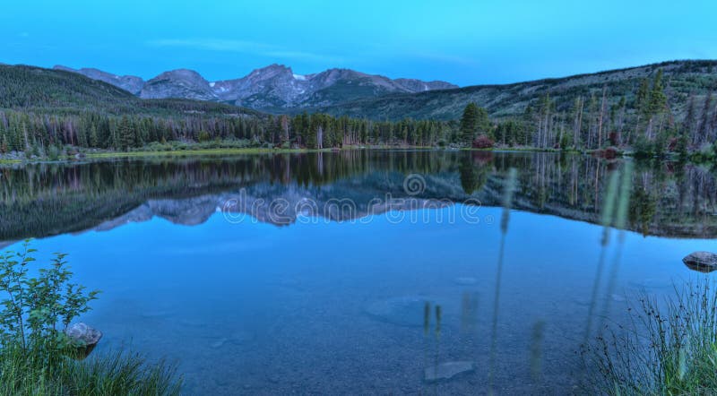 Lago Colorado Sprague imagen de archivo libre de regalías Lago Colorado Sprague imagen de archivo libre de regalías