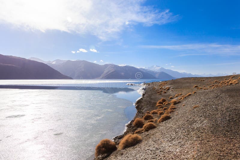 Lago congelado Pangong fotos de stock royalty free Lago congelado Pangong fotos de stock royalty free