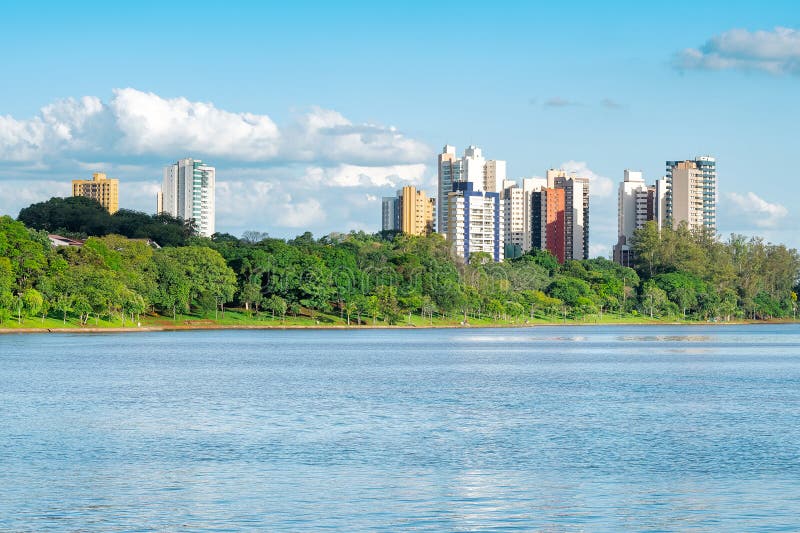 Lago Igapo No Natal Londrina Pr Brasil Imagem de Stock - Imagem de foto,  cidade: 171696095