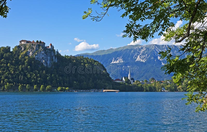 Lago sangrado, Eslovenia foto de archivo Lago sangrado, Eslovenia foto de archivo