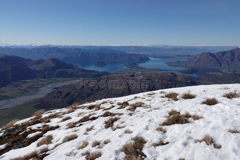 Lago Wanaka de Treblecone no inverno, Nova Zelândia fotos de stock Lago Wanaka de Treblecone no inverno, Nova Zelândia fotos de stock